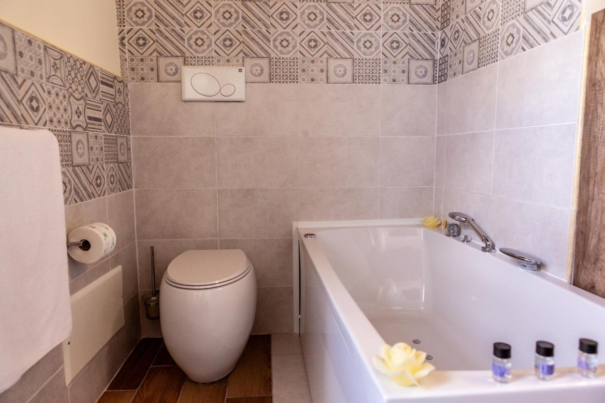 B&B Piazza Noua 1831 Sora Buitenkant foto